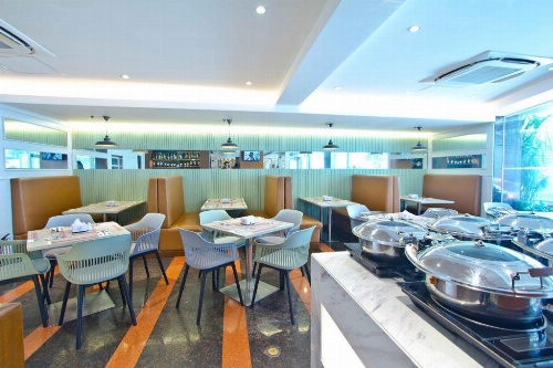 Crown Regency Hotel Makati image 31