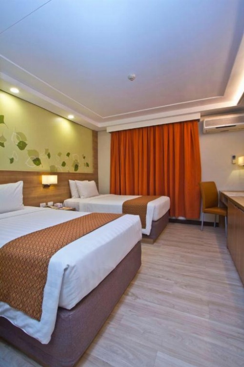 Crown Regency Hotel Makati image 41