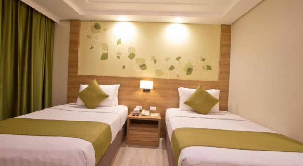Crown Regency Hotel Makati Image 43