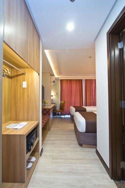 Crown Regency Hotel Makati image 45